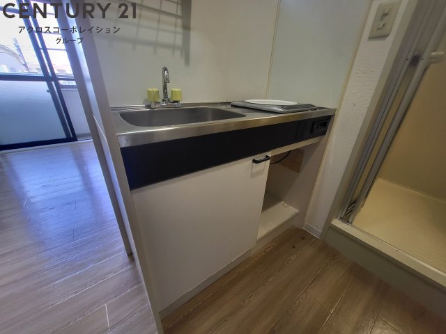 キッチン　IHコンロ付きのコンパクトなキッチン！