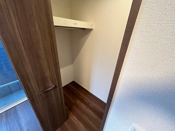 収納　※別部屋の写真です