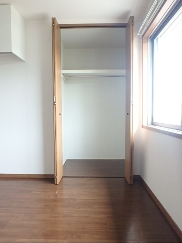 収納　図面と現状に相違がある場合には現状を優先