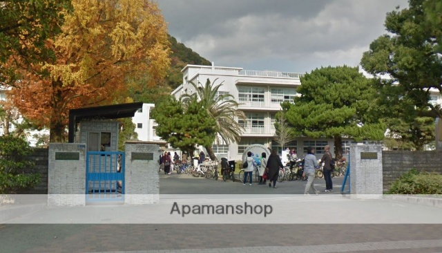 小学校　広島大学附属三原小学校（小学校）まで2060m