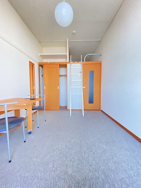 居室・リビング　おしゃれな居間です