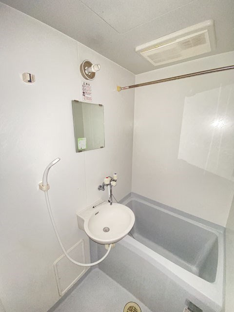 バス・シャワールーム　日々の暮らしに欠かせないお風呂です