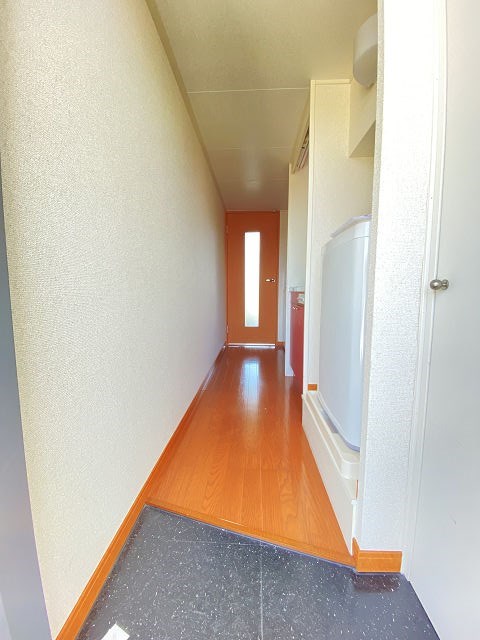 玄関　明るい玄関です