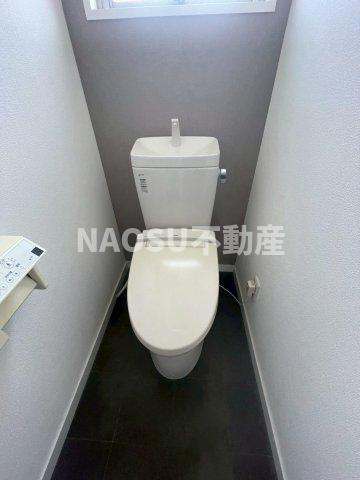 トイレ　コンパクトで使いやすいトイレです