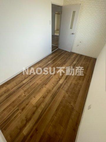 その他部屋・スペース　落ち着いて過ごせるお部屋なので、寝室にいかがでしょうか