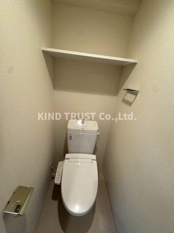 トイレ　落ち着いたトイレです