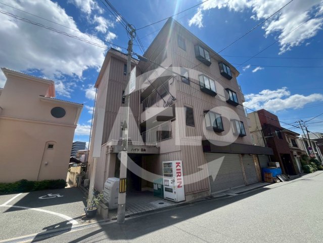 建物外観　ハイツ日向　外観