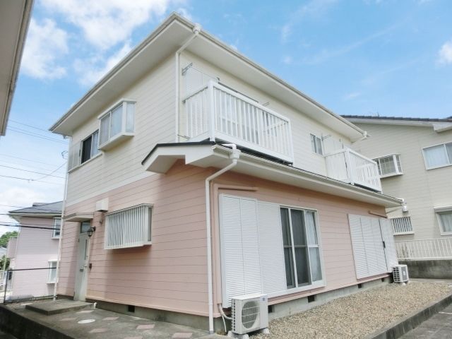 建物外観　土気駅まで徒歩12分です