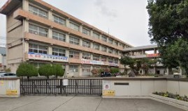 中学校　大分市立原川中学校（中学校）まで1025m