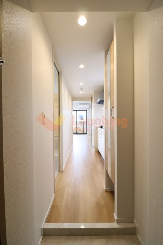 玄関　収納もある玄関です