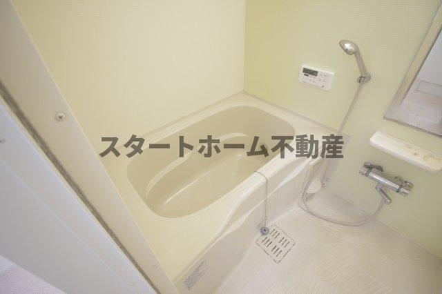 バス・シャワールーム　きれいなお風呂です