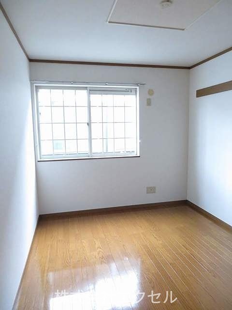 その他部屋・スペース　フローリングの室内です。