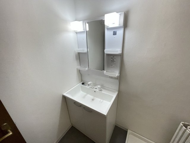 洗面設備　広い洗面スペース