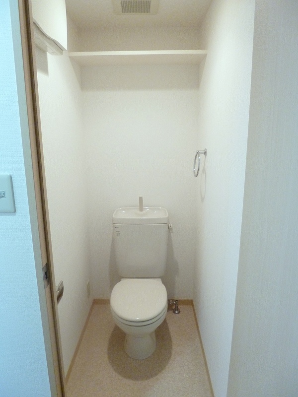 トイレ　他号室参考写真
