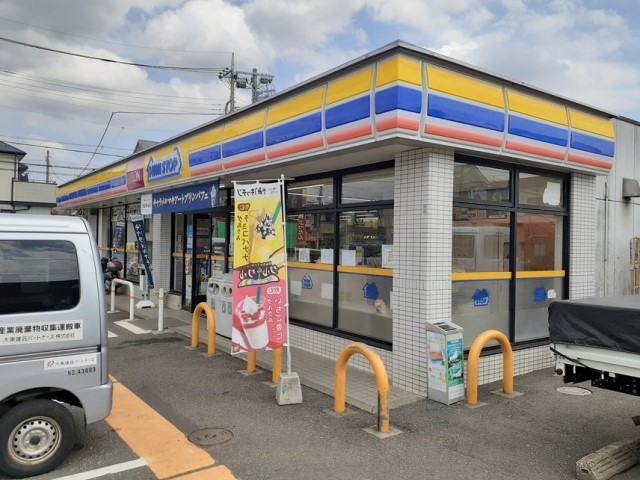 コンビニ　ミニストップ船橋夏見台店（コンビニ）まで400m