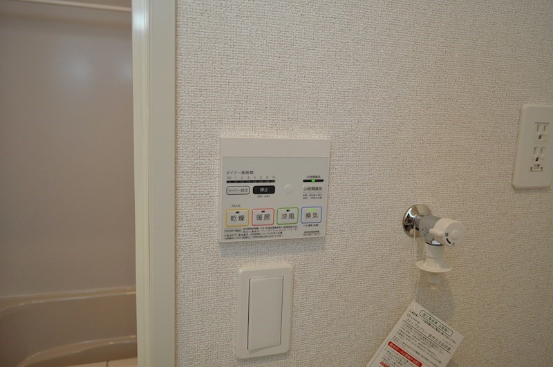その他設備　浴室乾燥機付です。