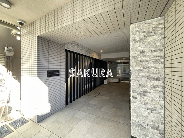 エントランス　管理の行き届いたエントランスです♪