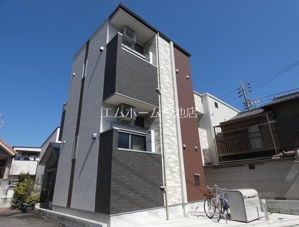 建物外観　外観　デザイナーズ　光インターネット無料