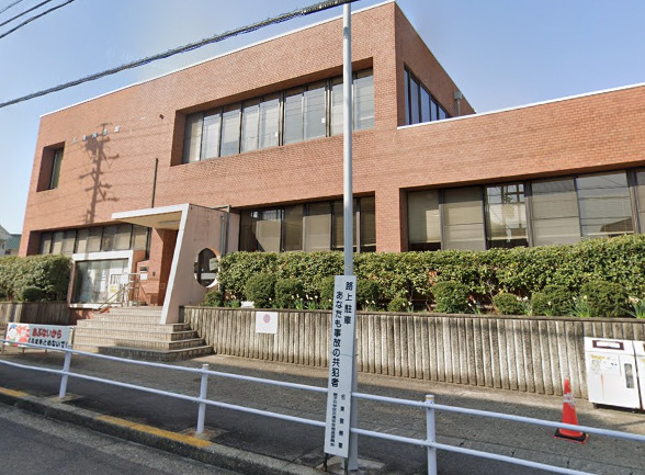 図書館　名古屋市名東図書館（図書館）まで544m