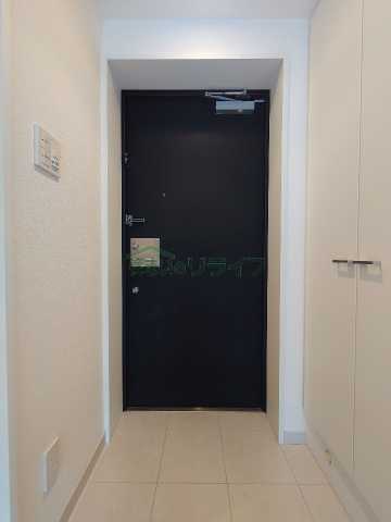 玄関　プライムアーバン市谷仲之町