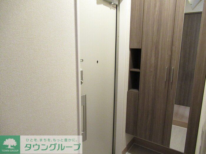 玄関　お問合せはタウンハウジングまで！※現地待合わせ相談可能