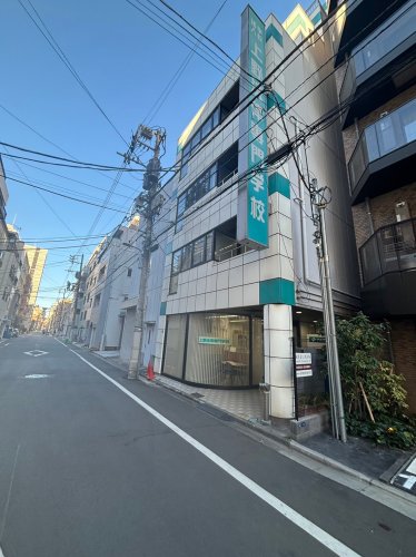 その他　上野法律専門学校（その他）まで304m