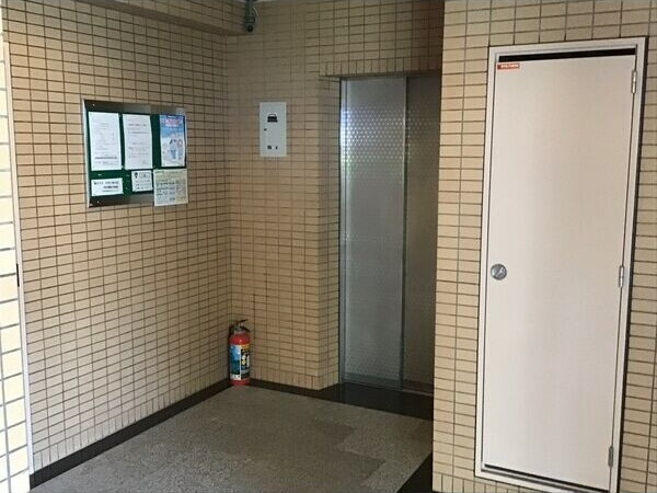 ロビー