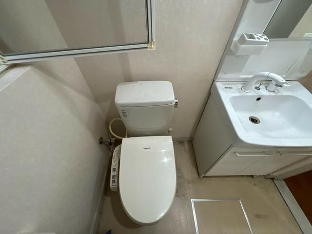 トイレ　※別部屋写真参照