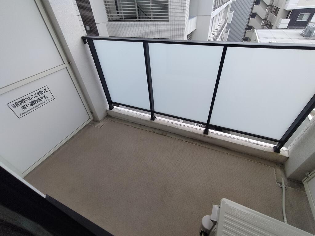 バルコニー　※同建物の別のお部屋の写真です。