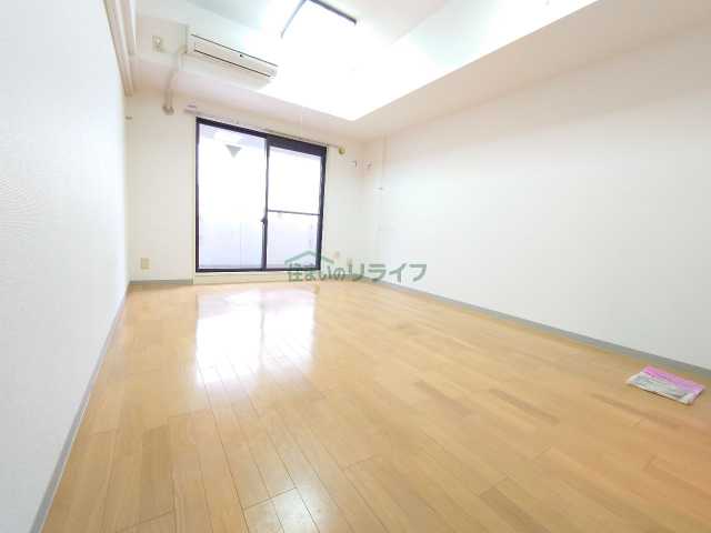 居室・リビング　別部屋参考写真
