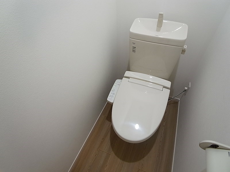トイレ　同一物件参考写真