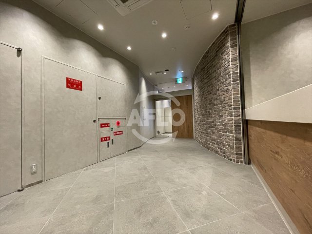 ロビー　U Residence Temmabashi(ユーレジデンス