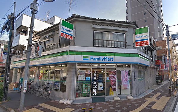 コンビニ　ファミリーマート 板橋南ときわ台店（コンビニ）まで394m