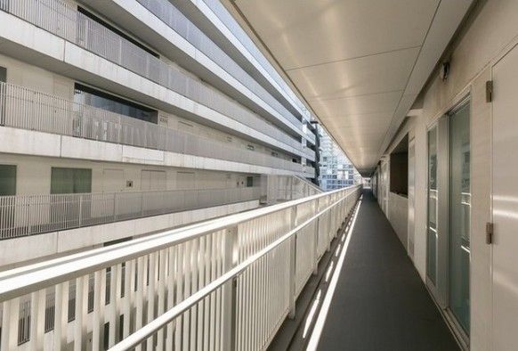 玄関　東雲キャナルコートCODAN１７号棟