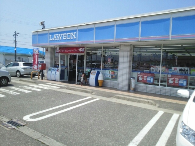 コンビニ　ローソン朝日町平柳店（コンビニ）まで500m