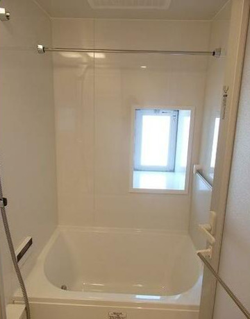 バス・シャワールーム　※別部屋の参考写真です。