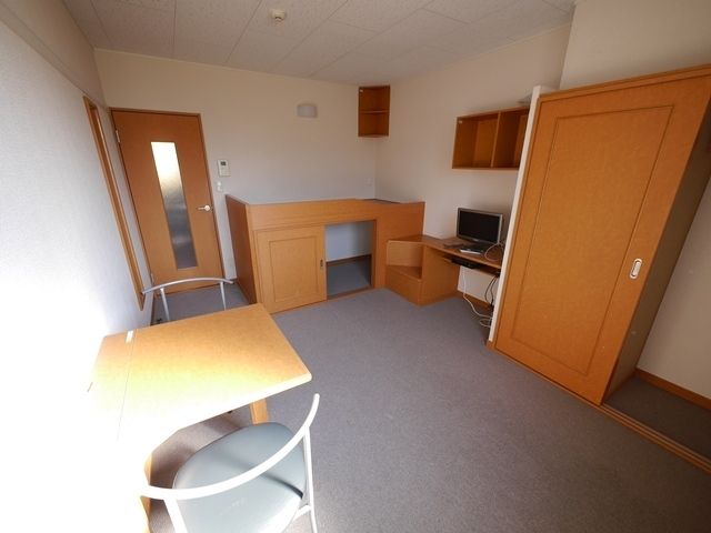 居室・リビング　★明るいお部屋です★