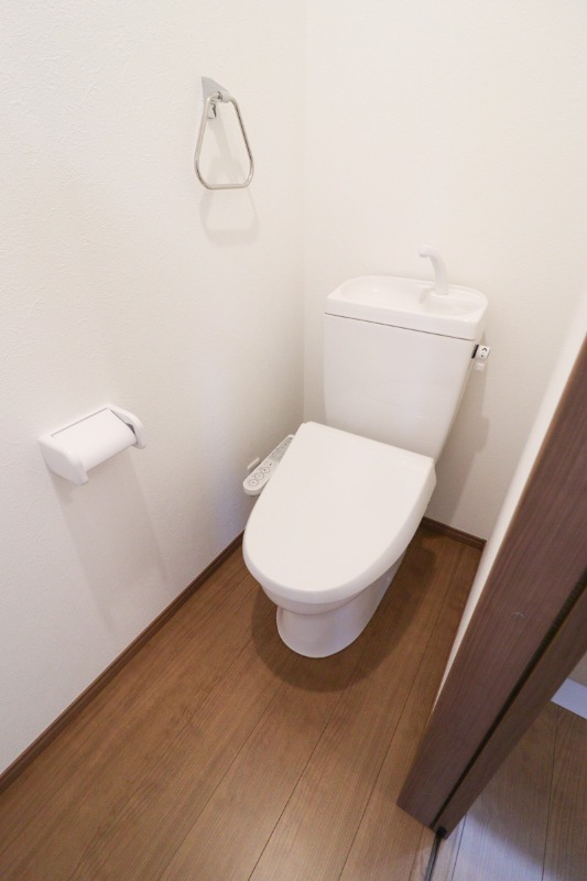 トイレ　図面と現状に相違がある場合には現状を優先