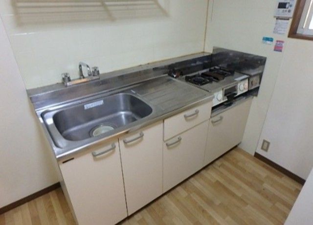 キッチン　別部屋の参考写真です