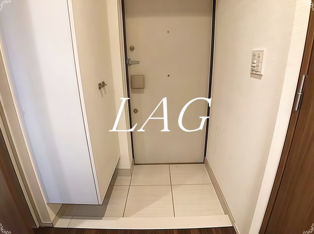 玄関　玄関です。
