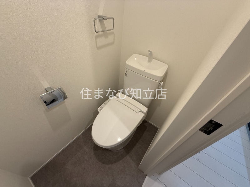 トイレ　完成モデル