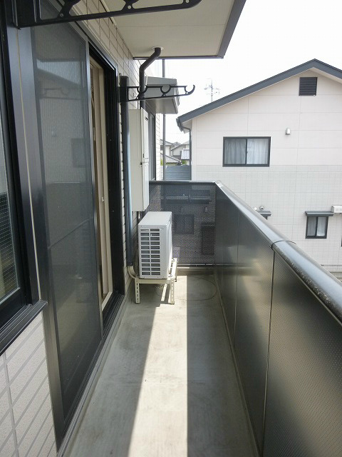 バルコニー　画像は201号室です（参考）