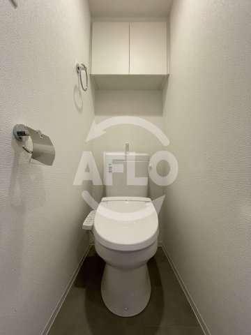 トイレ　セレニテ難波グランデノール　トイレ