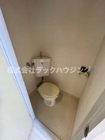 トイレ　同仕様写真となります。