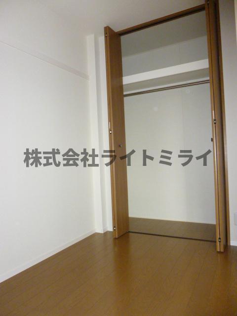 収納　?