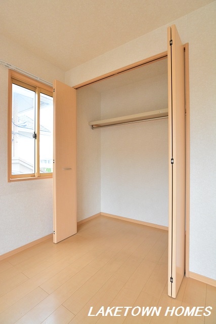 収納　南側洋室のクローゼットです。