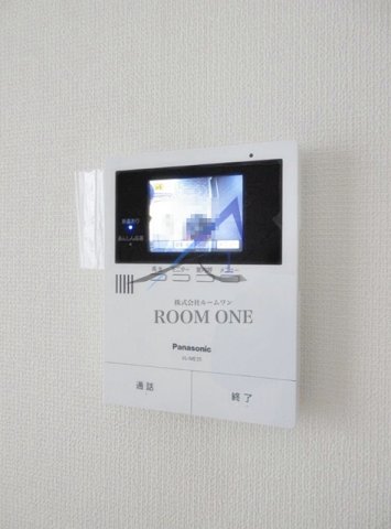 セキュリティ　モニター付きインターホンです。