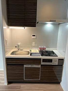キッチン　写真は同タイプ住居です