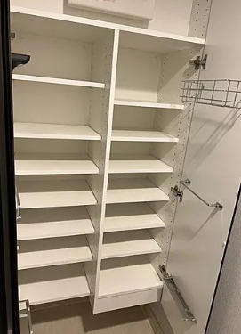 収納　写真は同タイプ住居です