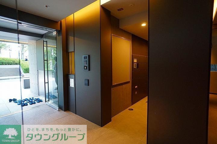 エントランス　エントランス